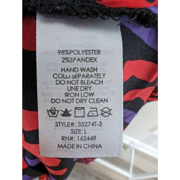 NWT MILK & HONEY Satin "Alphabet" Long Sleeved Button Down Blouse Women's Size L - Picture 5 of 7